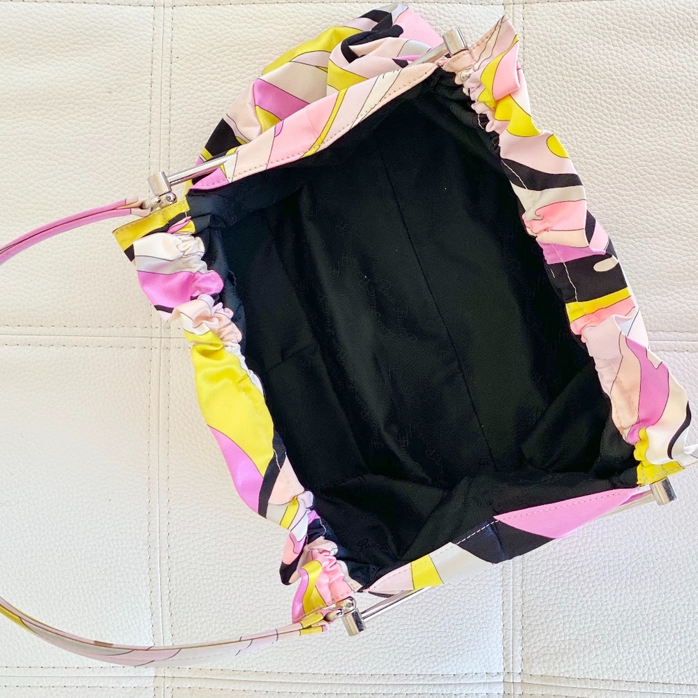 SOLD: Emilio Pucci Silk Vintage Handbag - Picture 5 of 15